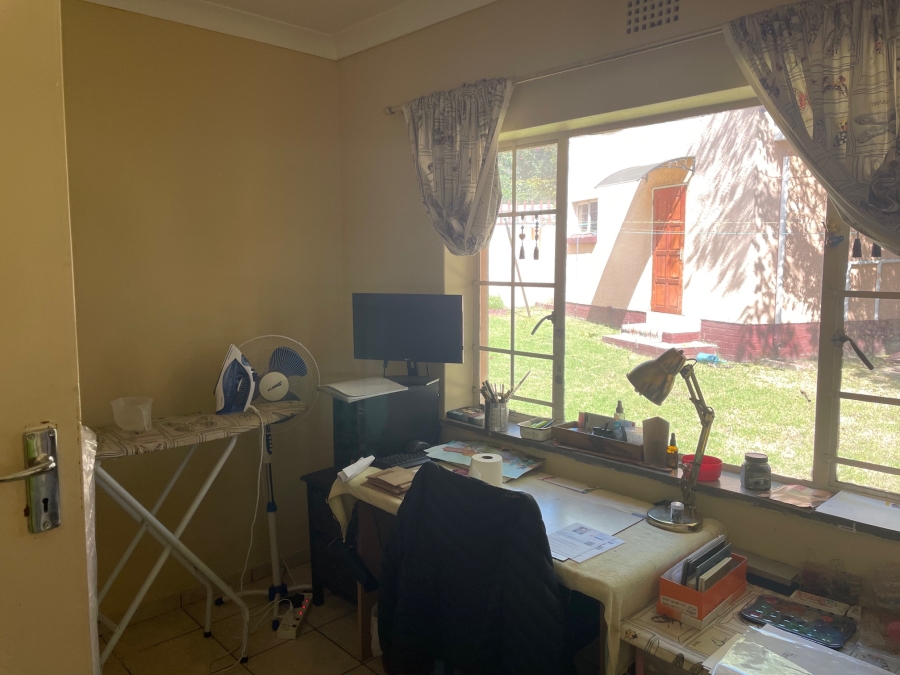 4 Bedroom Property for Sale in Edenvale Central Gauteng