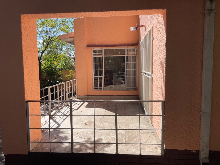 4 Bedroom Property for Sale in Edenvale Central Gauteng