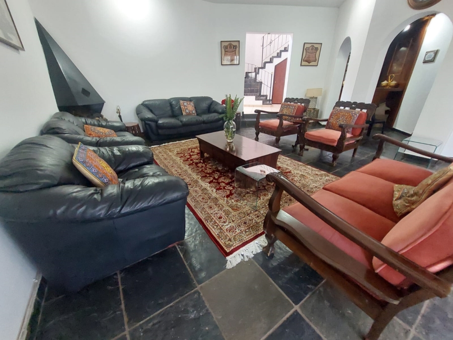 6 Bedroom Property for Sale in Northcliff Gauteng