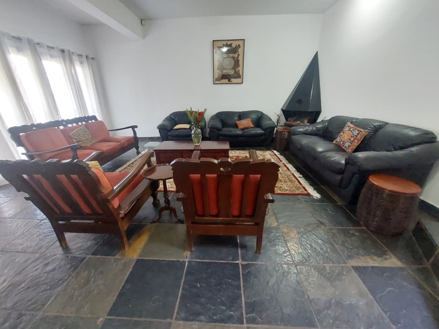 6 Bedroom Property for Sale in Northcliff Gauteng