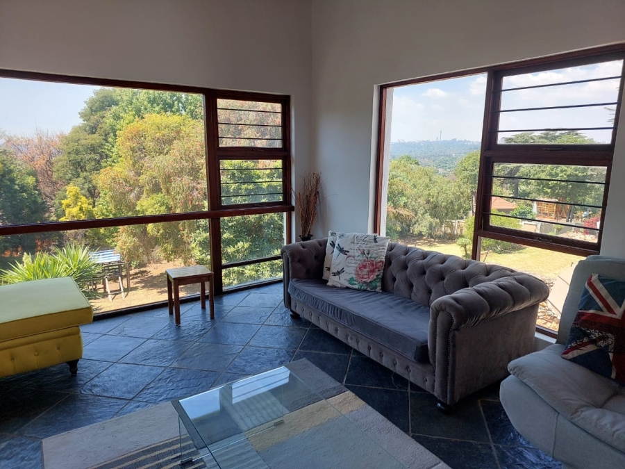 6 Bedroom Property for Sale in Northcliff Gauteng