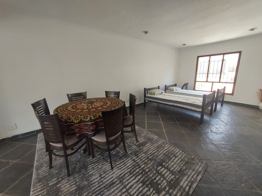 6 Bedroom Property for Sale in Northcliff Gauteng