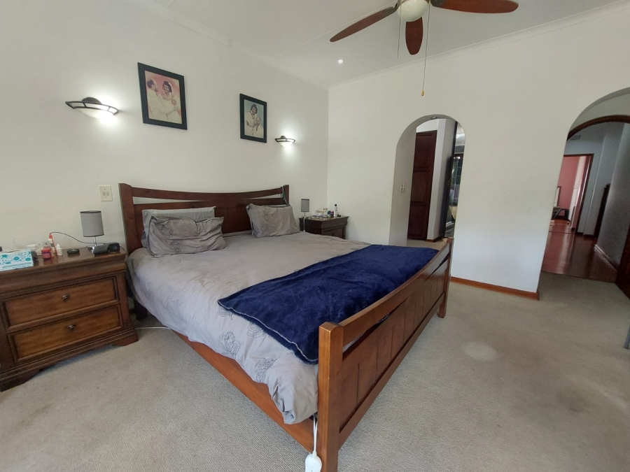 6 Bedroom Property for Sale in Northcliff Gauteng