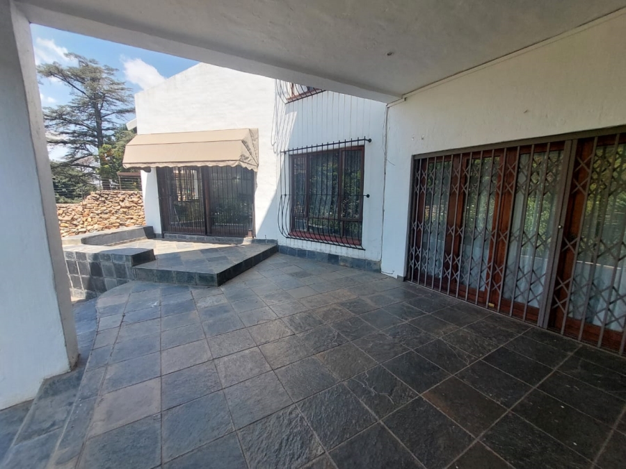 6 Bedroom Property for Sale in Northcliff Gauteng