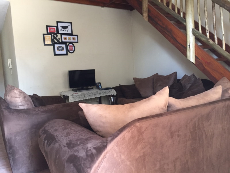 2 Bedroom Property for Sale in Blackheath Gauteng