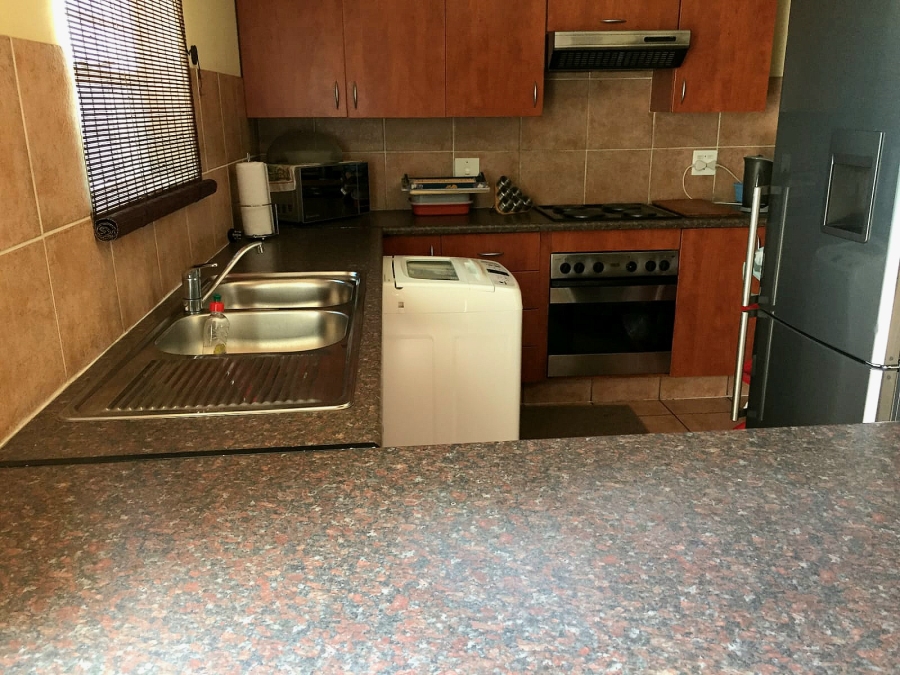 2 Bedroom Property for Sale in Blackheath Gauteng