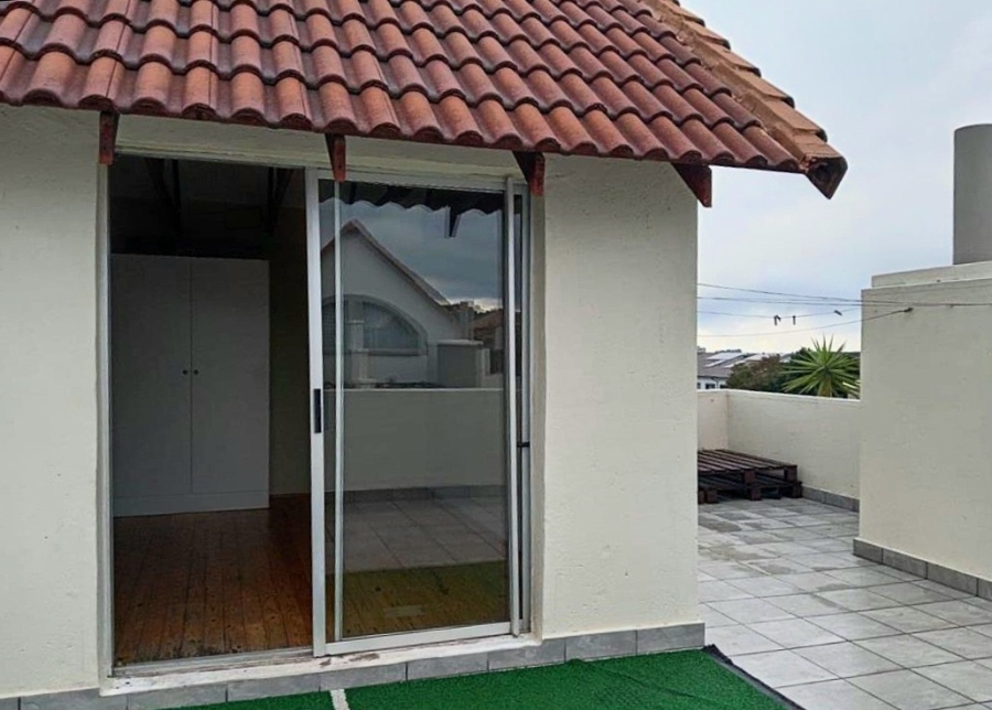 2 Bedroom Property for Sale in Blackheath Gauteng