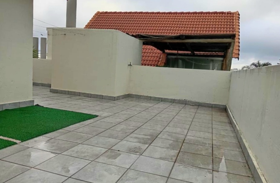 2 Bedroom Property for Sale in Blackheath Gauteng