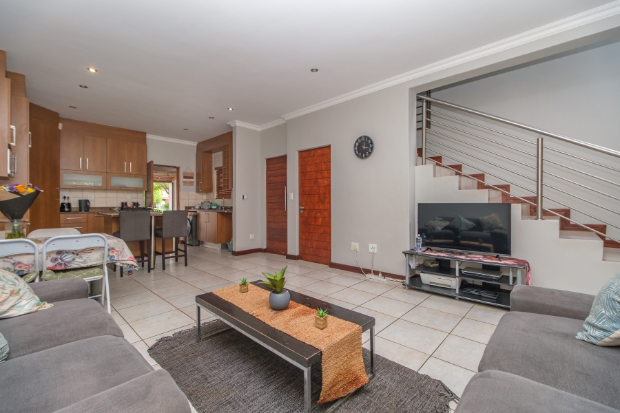 3 Bedroom Property for Sale in Blackheath Gauteng