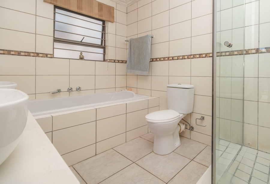 3 Bedroom Property for Sale in Blackheath Gauteng