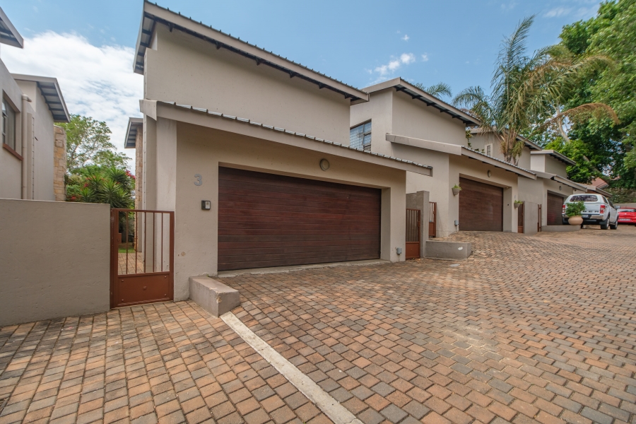 3 Bedroom Property for Sale in Blackheath Gauteng