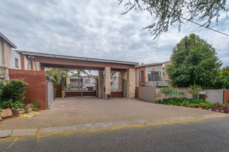 3 Bedroom Property for Sale in Blackheath Gauteng