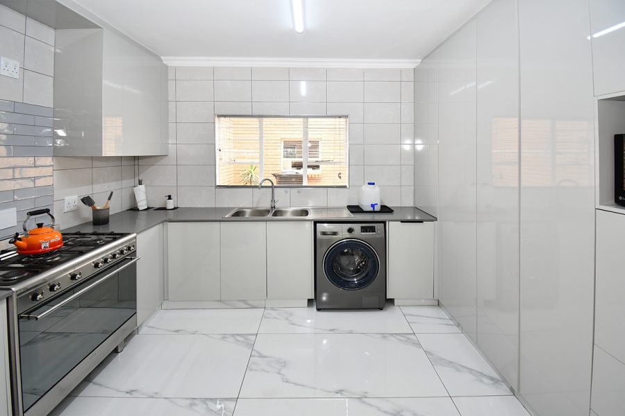 3 Bedroom Property for Sale in Eden Glen Gauteng