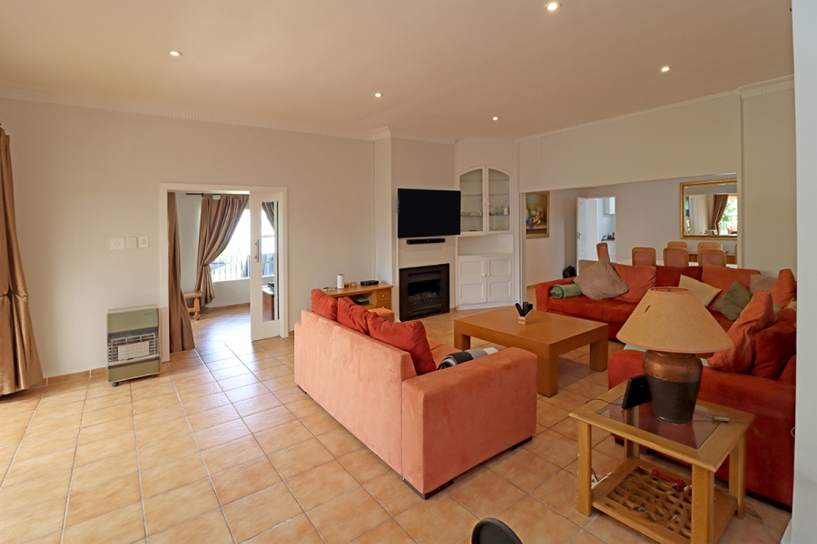 4 Bedroom Property for Sale in Linksfield Gauteng