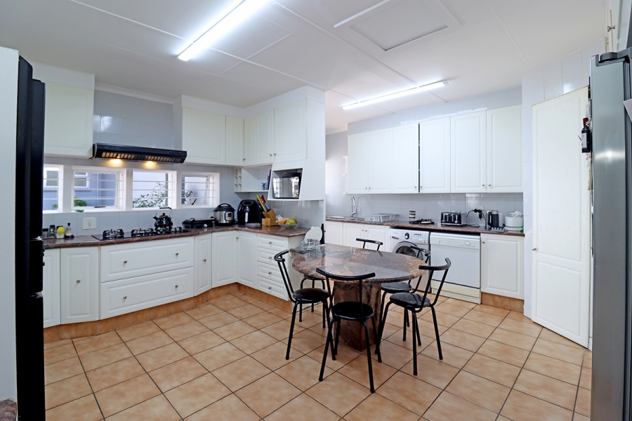 4 Bedroom Property for Sale in Linksfield Gauteng