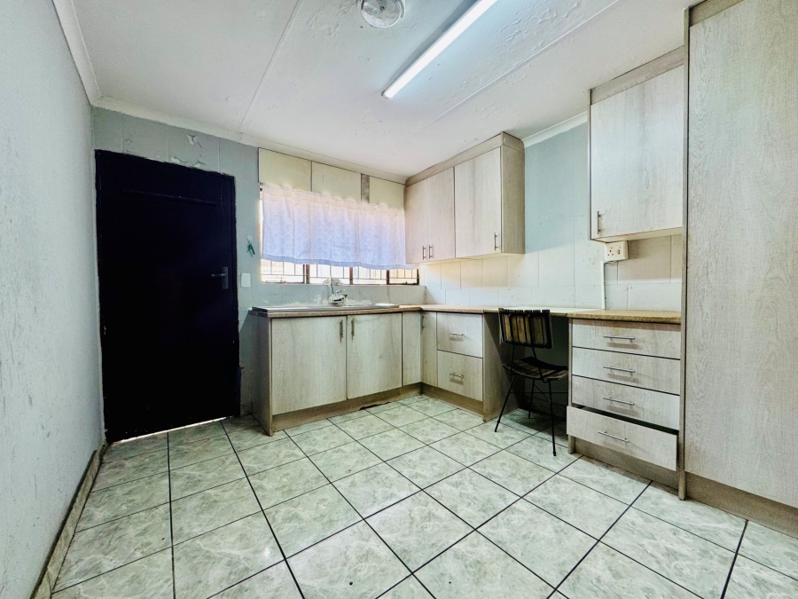 4 Bedroom Property for Sale in Montana Tuine Gauteng