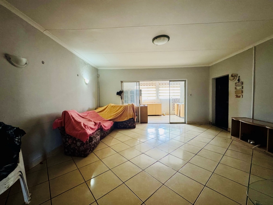 4 Bedroom Property for Sale in Montana Tuine Gauteng