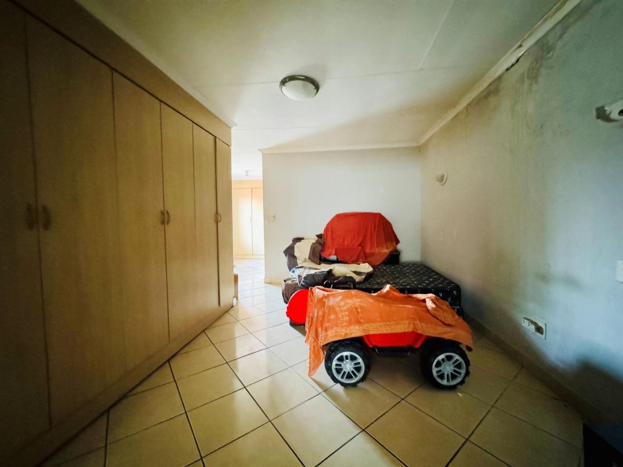 4 Bedroom Property for Sale in Montana Tuine Gauteng