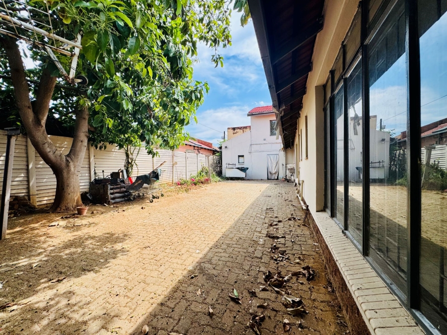 4 Bedroom Property for Sale in Montana Tuine Gauteng