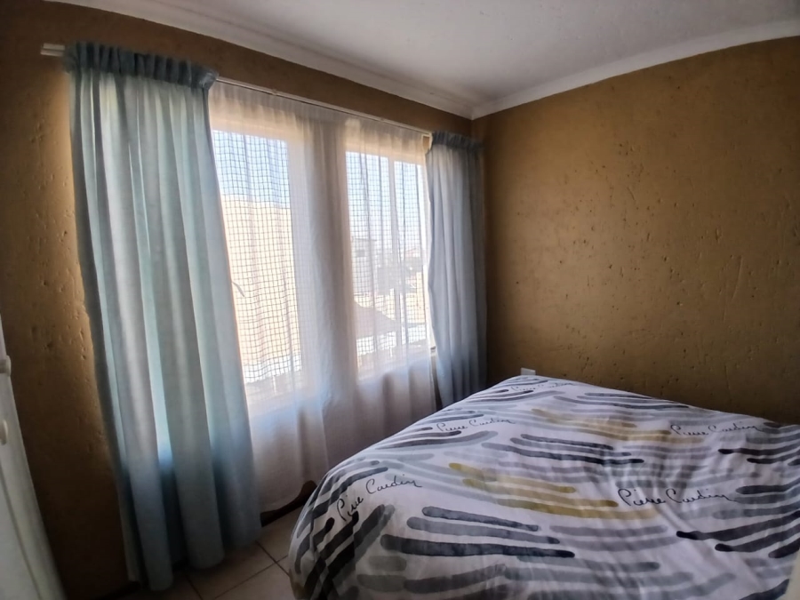2 Bedroom Property for Sale in Birchleigh Gauteng