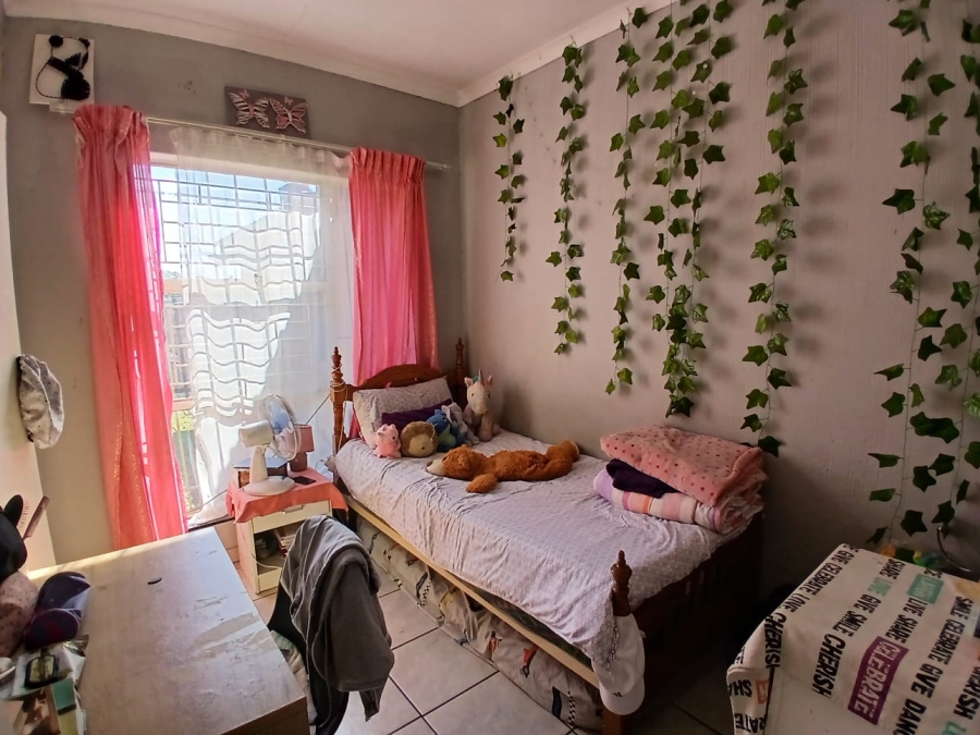 3 Bedroom Property for Sale in Birchleigh North Gauteng