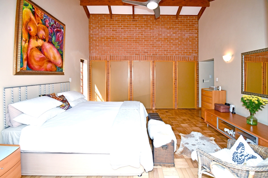 4 Bedroom Property for Sale in Wychwood Gauteng