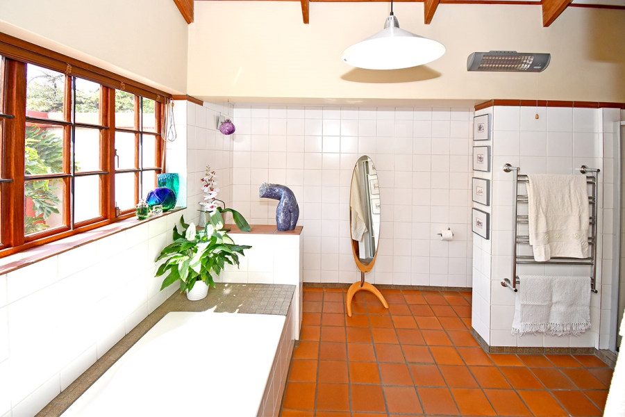 4 Bedroom Property for Sale in Wychwood Gauteng