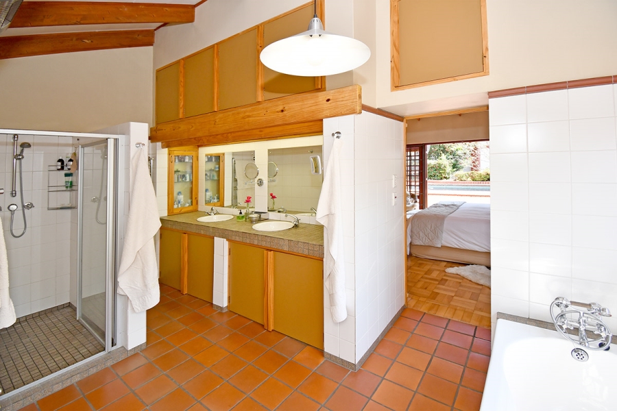 4 Bedroom Property for Sale in Wychwood Gauteng