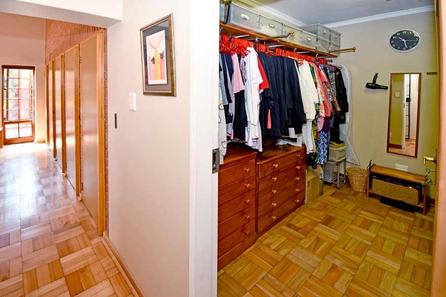 4 Bedroom Property for Sale in Wychwood Gauteng