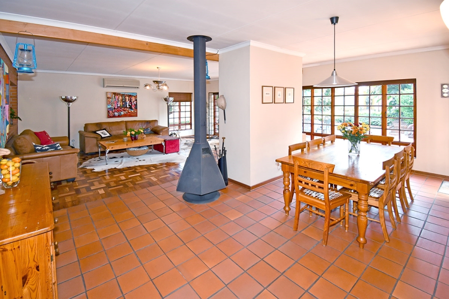 4 Bedroom Property for Sale in Wychwood Gauteng