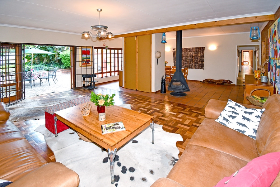 4 Bedroom Property for Sale in Wychwood Gauteng