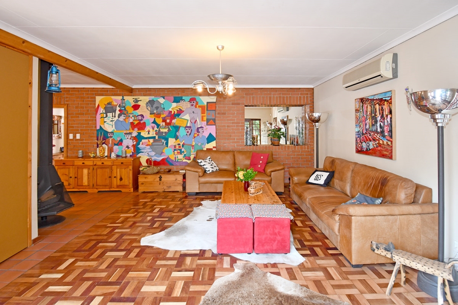 4 Bedroom Property for Sale in Wychwood Gauteng