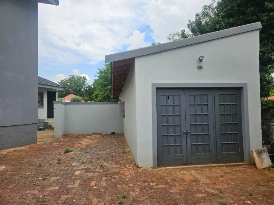 4 Bedroom Property for Sale in Dunvegan Gauteng