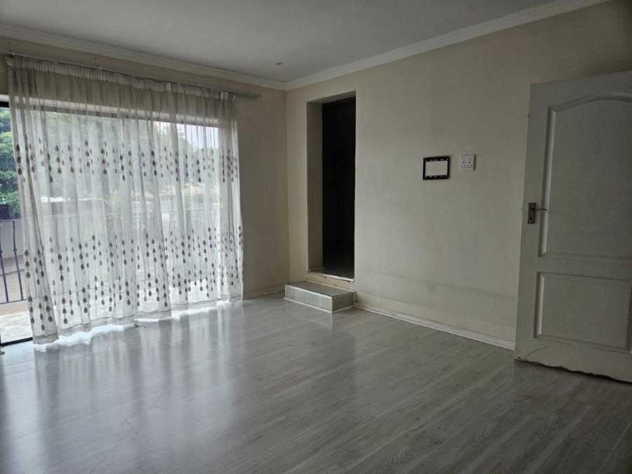 4 Bedroom Property for Sale in Dunvegan Gauteng