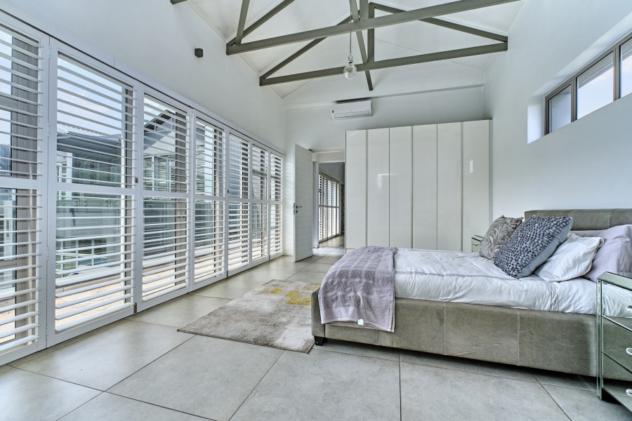 To Let 4 Bedroom Property for Rent in Waterfall Country Estate Gauteng