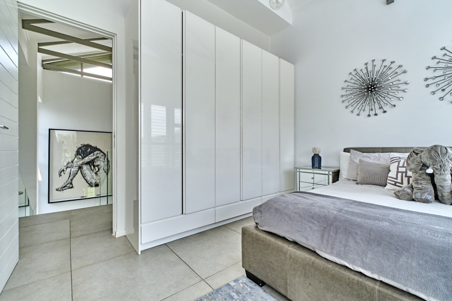 To Let 4 Bedroom Property for Rent in Waterfall Country Estate Gauteng