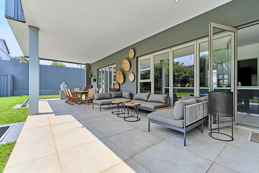 To Let 4 Bedroom Property for Rent in Waterfall Country Estate Gauteng