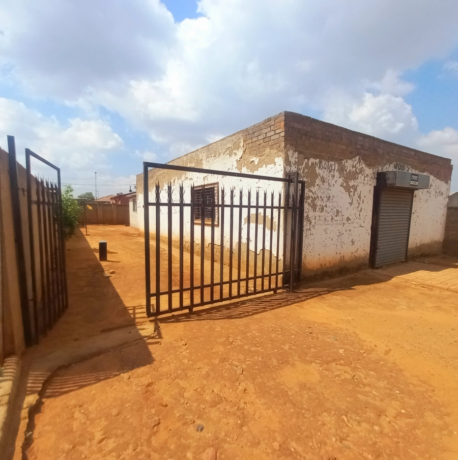 1 Bedroom Property for Sale in Doornkop Gauteng