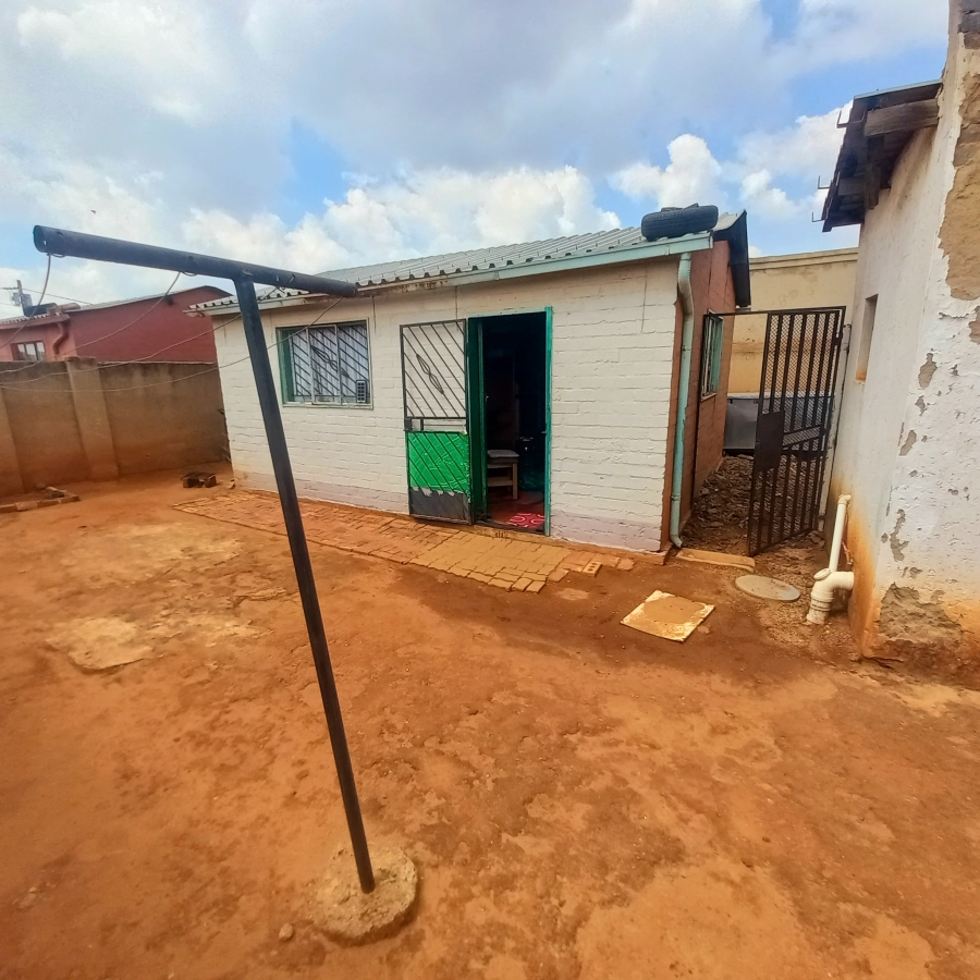 1 Bedroom Property for Sale in Doornkop Gauteng