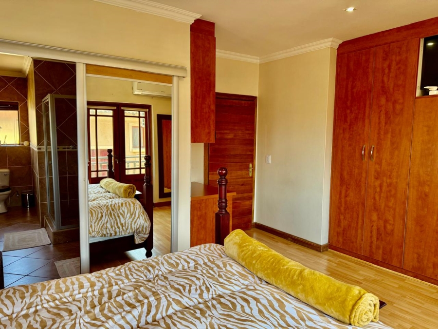 To Let 3 Bedroom Property for Rent in Sonneveld Gauteng