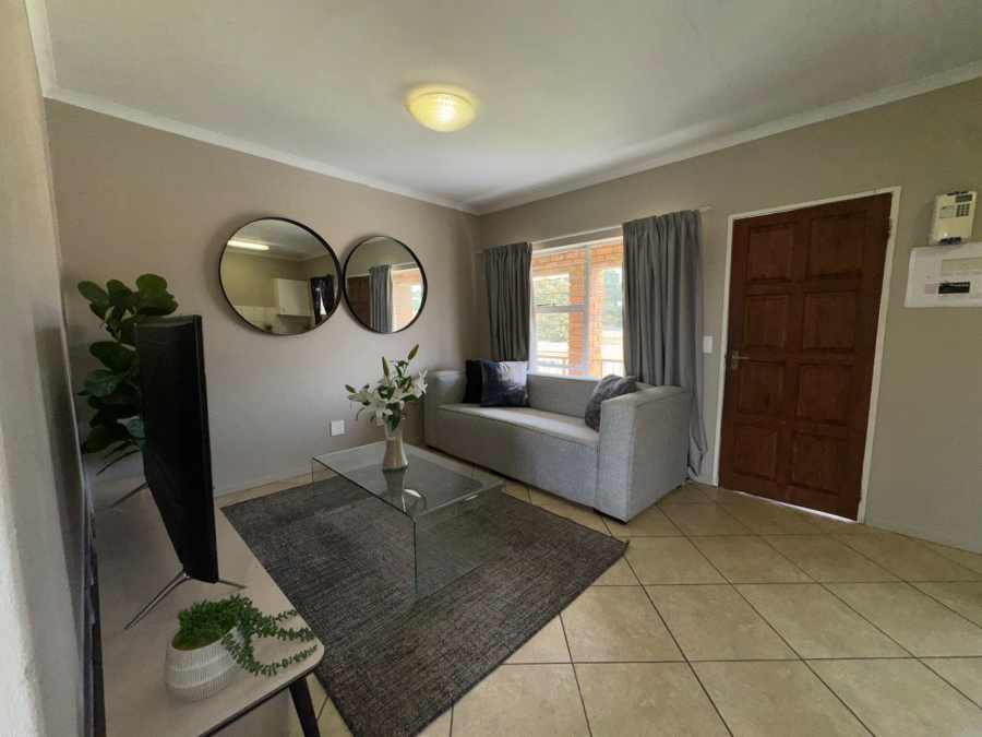 2 Bedroom Property for Sale in Greenhills Gauteng