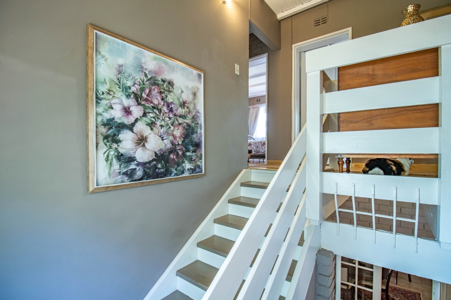 3 Bedroom Property for Sale in Glen Austin Gauteng