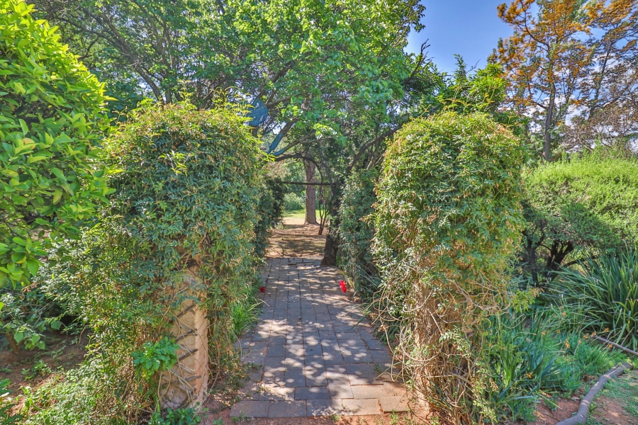 3 Bedroom Property for Sale in Glen Austin Gauteng