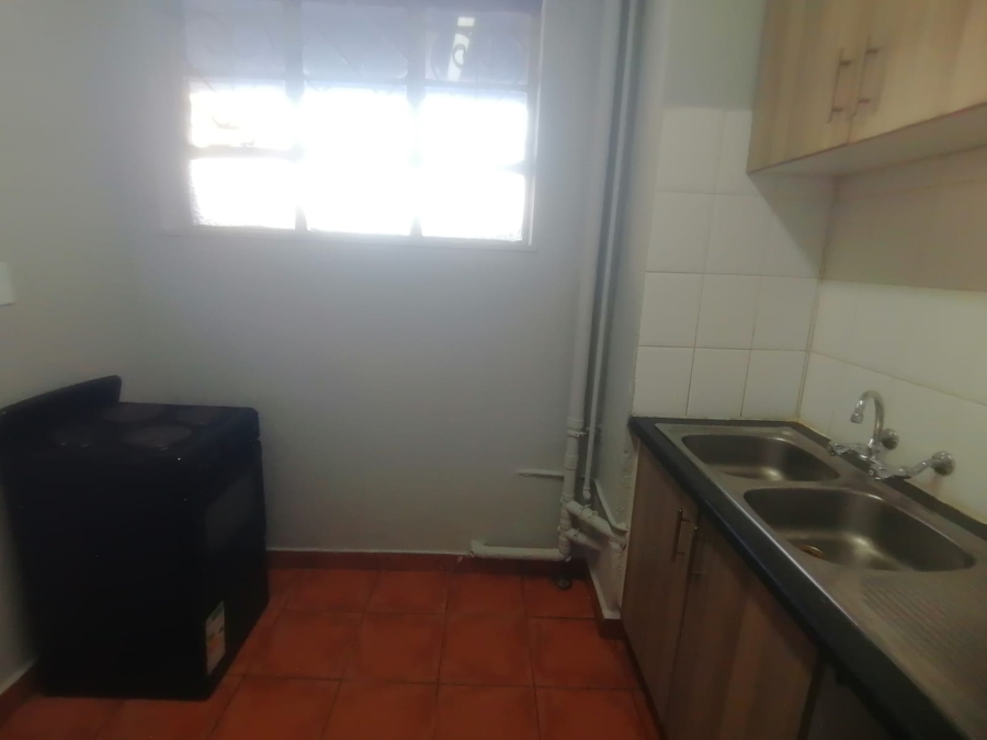 1 Bedroom Property for Sale in Benoni Central Gauteng
