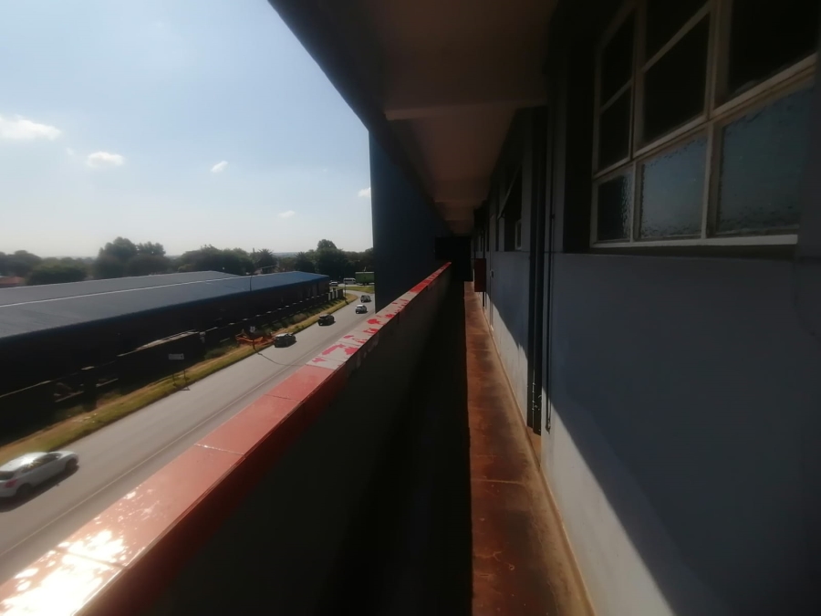 1 Bedroom Property for Sale in Benoni Central Gauteng