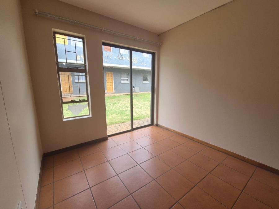 1 Bedroom Property for Sale in Pollak Park Gauteng