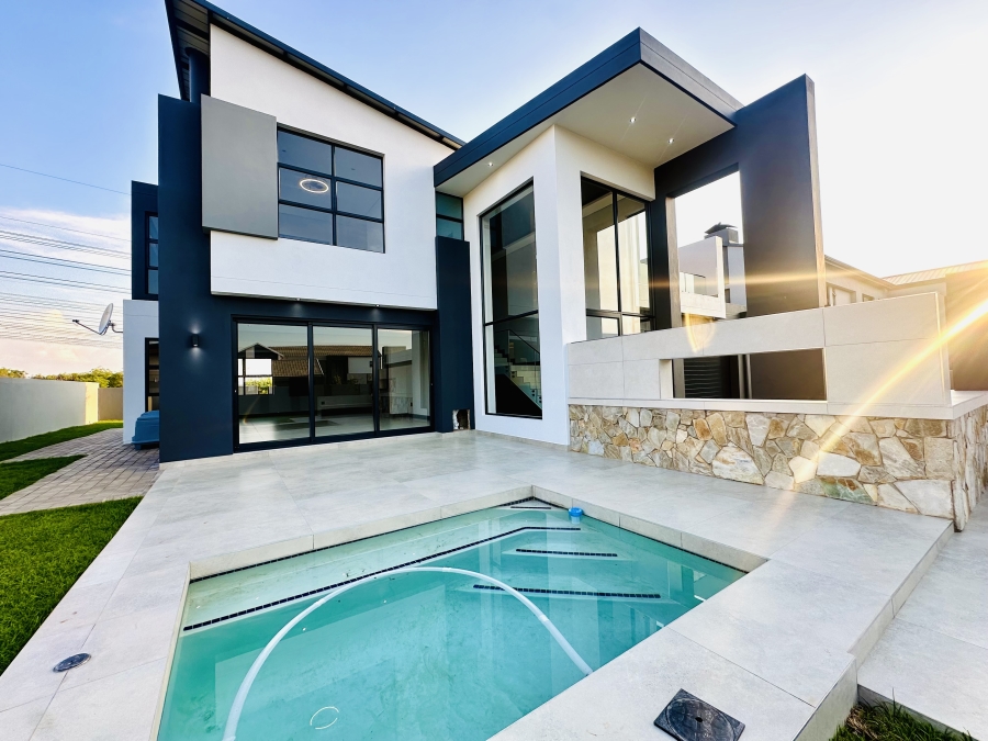 4 Bedroom Property for Sale in Midstream Heights Gauteng