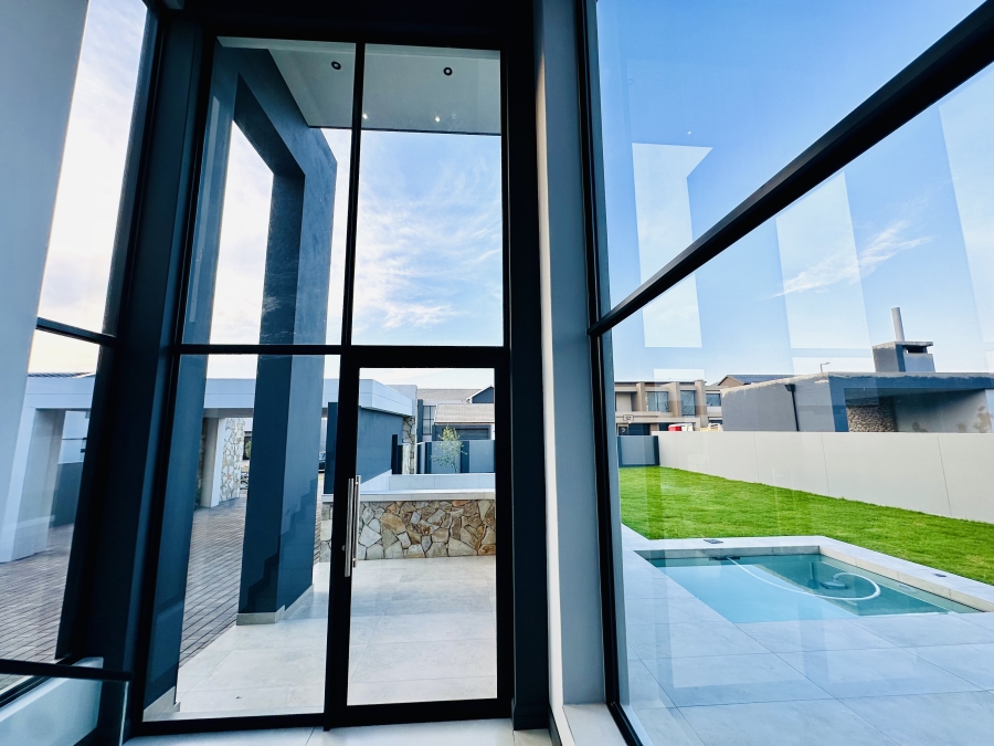 4 Bedroom Property for Sale in Midstream Heights Gauteng