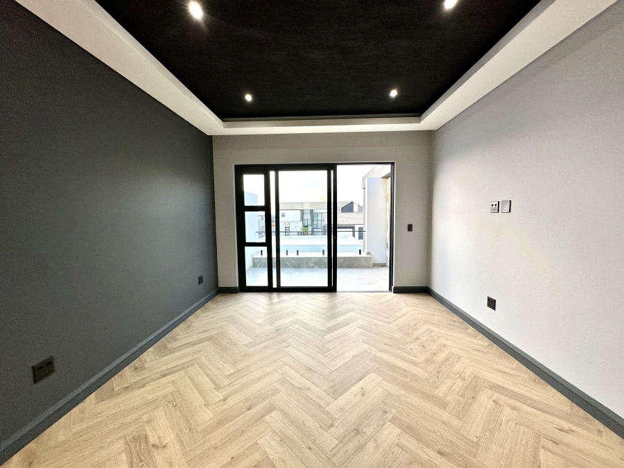 4 Bedroom Property for Sale in Midstream Heights Gauteng