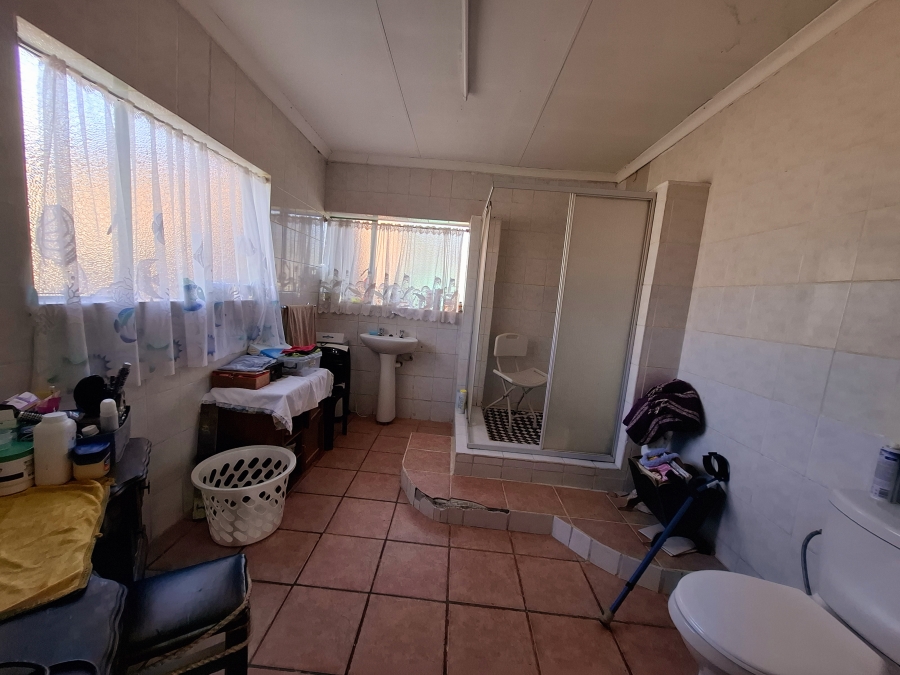 4 Bedroom Property for Sale in Dal Fouche Gauteng